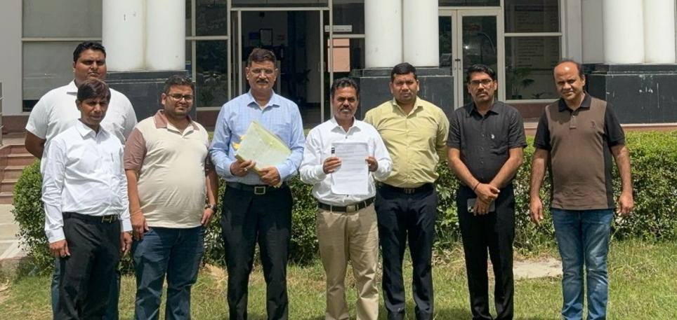 धोखाधड़ी विश्वास घात, अवैध वसूली एवं धमकी के संबंध में एन एक्स वन बिल्डर के खिलाफ ऑफिस ऑनर्स ने डीसीपी से की शिकायत