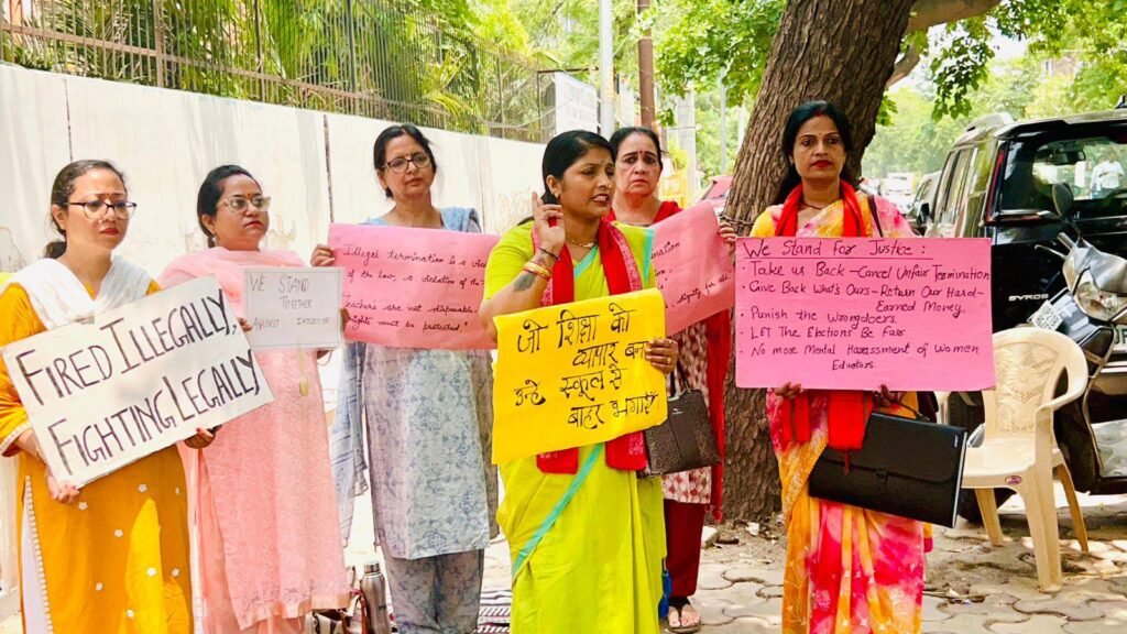 समाजवादी पार्टी ने उत्तराखंड पब्लिक स्कूल प्रबंधक के खिलाफ शिक्षकों के धरने को दिया समर्थन ।