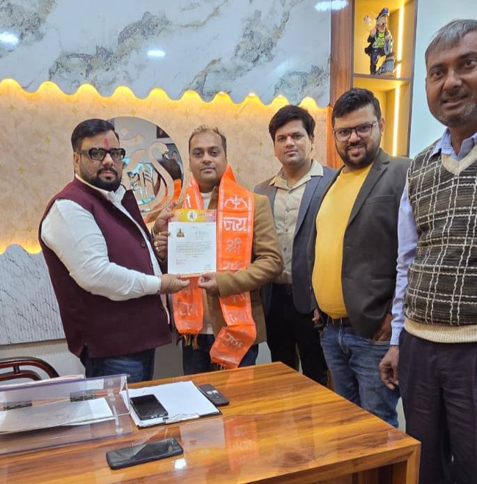 हिंदू शक्ति दल के उत्तर प्रदेश अध्यक्ष बने चंदन सिंह।