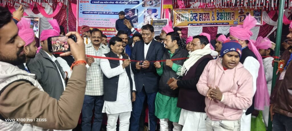 बाबरपुर में हजरत सैयद लोटन शाह रहमतुल्लाह आलेही की दरगाह पर सालाना उर्स मुबारक