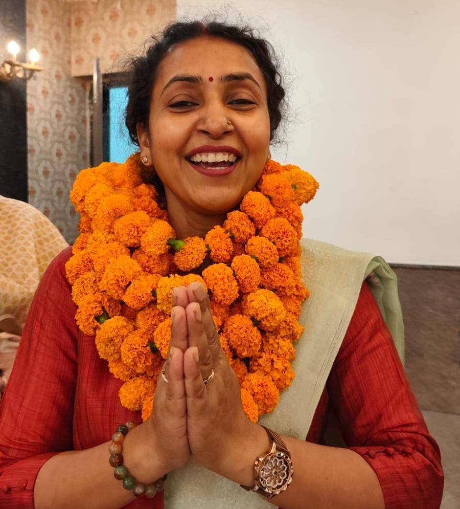 गौरसौन्दर्यम अपार्टमेंट ओनर्स एसोसिएशन AOA चुनाव के बाद पहली बैठक में हुआ निर्णय, रति गुप्ता बनी अध्यक्ष