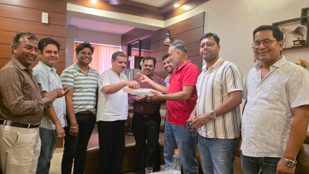 महागुण मंत्रा 2 के निवासियों ने हाई कोर्ट के रजिस्ट्री ऑर्डर आने के बाद नेफोमा टीम का किया धनबाद