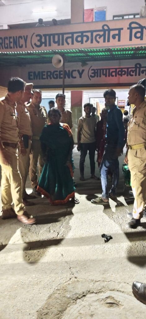 शराब के नशे में बेटे ने परिवार पर बरसाए डंडे, पिता की मौत कैंट थाना क्षेत्र के काँधरपुर गांव की घटना, आरोपी अमित फरार