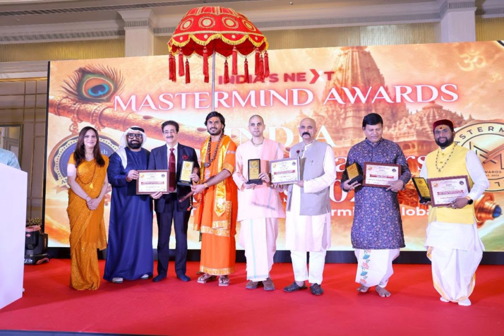 इंडिया स्पिरिचुअल लीडर्स अवॉर्ड्स 2026 में देश की आध्यात्मिक विभूतियों का हुआ सम्मान