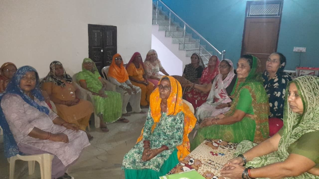 महिला शक्ति ने संभाला मोर्चा, 22 अक्टूबर के सत्याग्रह को लेकर 44 गांवों में चलेगा जनजागरण अभियान